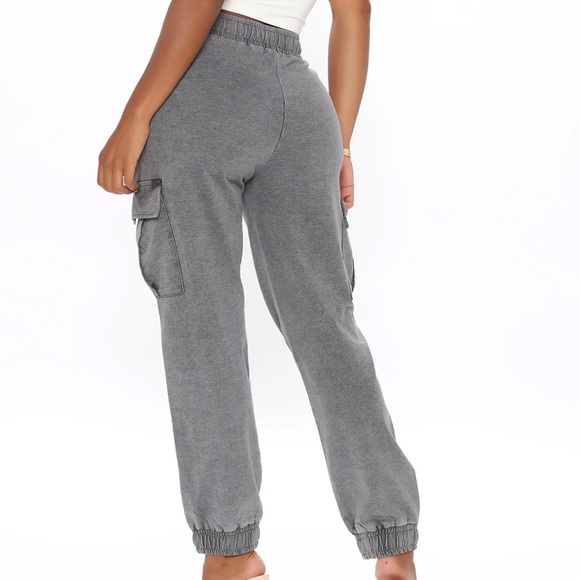 FASHIONOVA Grey Joggers - Picture 4 of 7